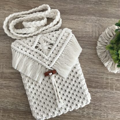 Pochette en macramé JULIETTE